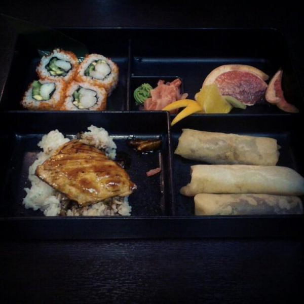 Ресторанный сервис бронирования столиков menu-rest.com - Интерьер ресторана "Планета Суши"