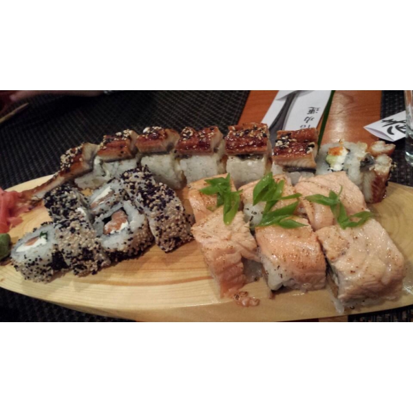 Ресторанный сервис бронирования столиков menu-rest.com - Интерьер ресторана "Планета Суши"