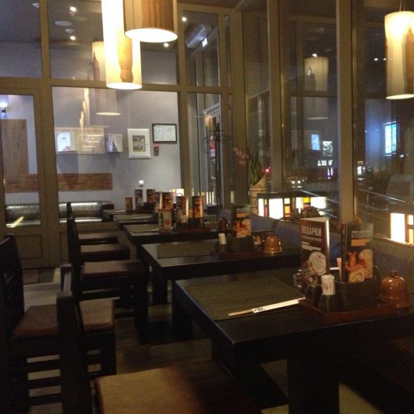 Ресторанный сервис бронирования столиков menu-rest.com - Интерьер ресторана "Якитория"