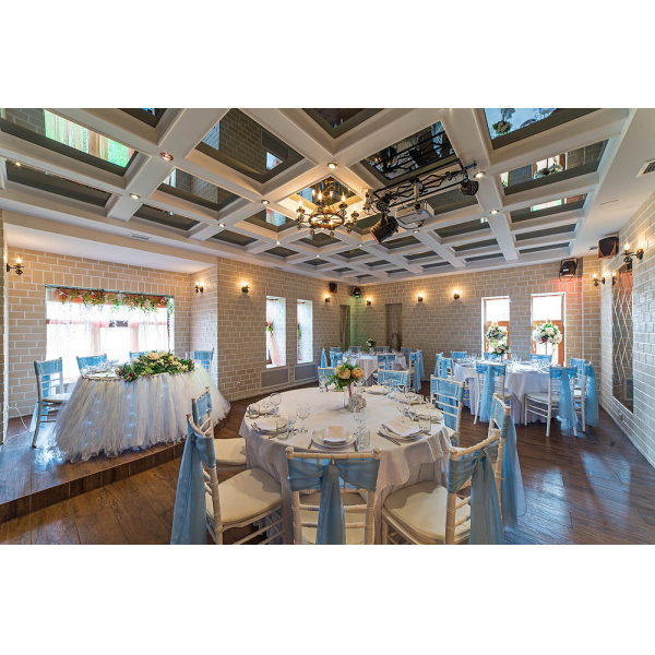 Ресторанный сервис бронирования столиков menu-rest.com - Интерьер ресторана "Замок в Пушкине"