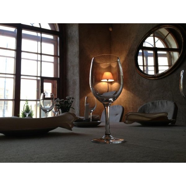 Ресторанный сервис бронирования столиков menu-rest.com - Интерьер ресторана "РесторанЪ"