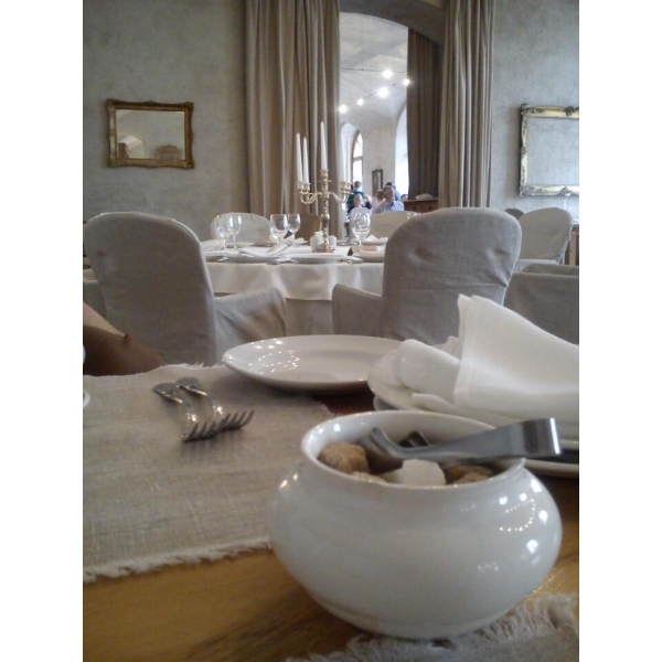 Ресторанный сервис бронирования столиков menu-rest.com - Интерьер ресторана "РесторанЪ"