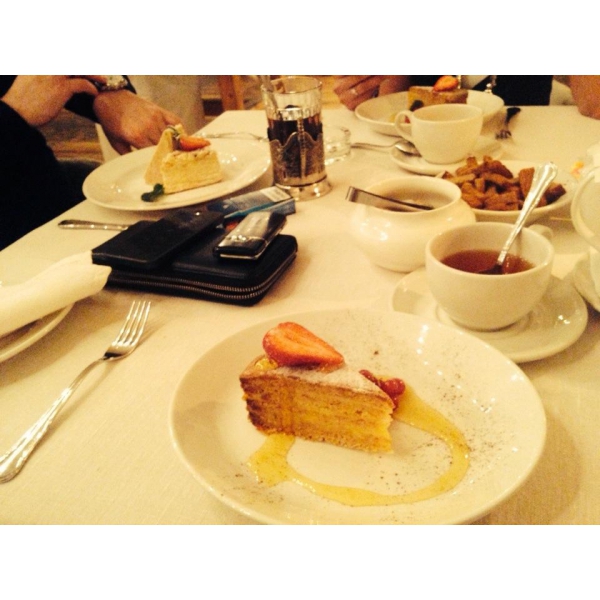 Ресторанный сервис бронирования столиков menu-rest.com - Интерьер ресторана "РесторанЪ"