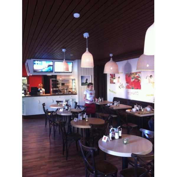 Ресторанный сервис бронирования столиков menu-rest.com - Интерьер ресторана "Any.pasta.pizza.bar"