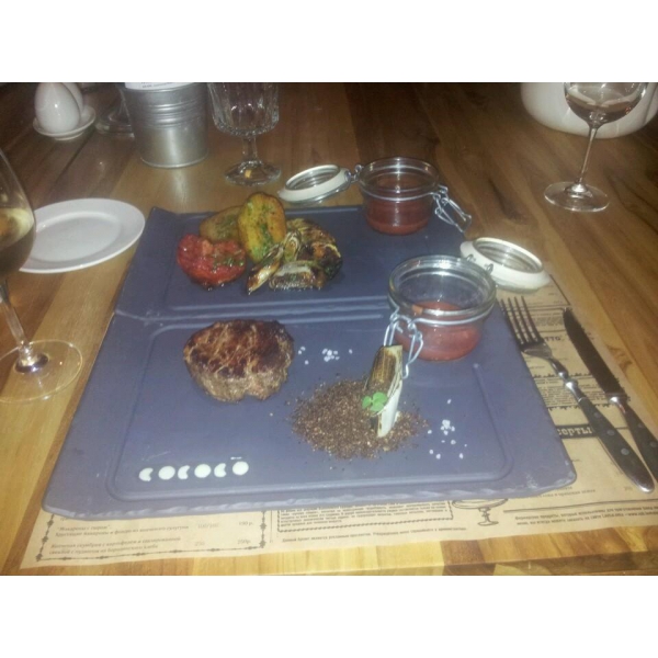 Ресторанный сервис бронирования столиков menu-rest.com - Интерьер ресторана "CoCoCo"