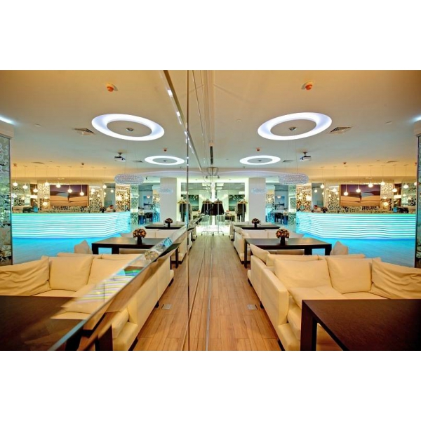 Ресторанный сервис бронирования столиков menu-rest.com - Интерьер ресторана "Sasha`s bar"