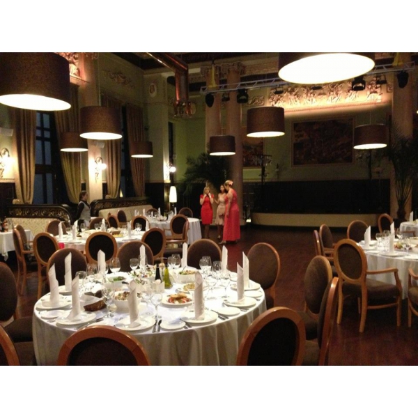 Ресторанный сервис бронирования столиков menu-rest.com - Интерьер ресторана "Brasserie de Metropole"