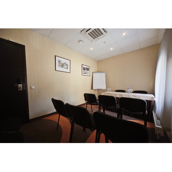 Ресторанный сервис бронирования столиков menu-rest.com - Интерьер ресторана "Балтия"