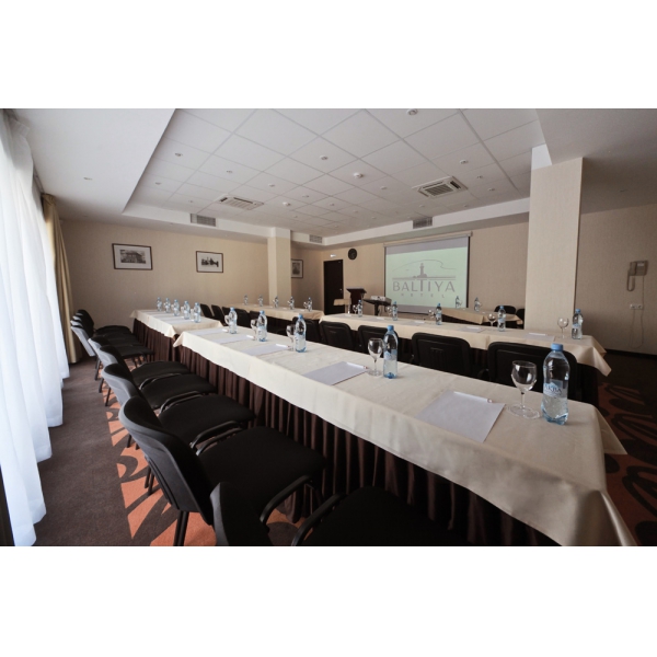 Ресторанный сервис бронирования столиков menu-rest.com - Интерьер ресторана "Балтия"