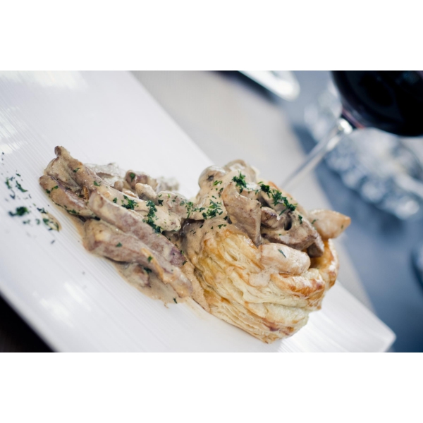 Ресторанный сервис бронирования столиков menu-rest.com - Интерьер ресторана "Graf-in"