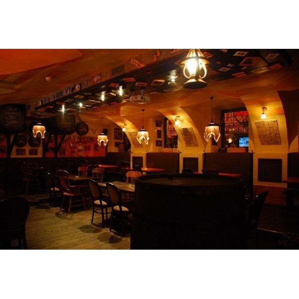 Ресторанный сервис бронирования столиков menu-rest.com - Интерьер ресторана "БАРСЛОНА"