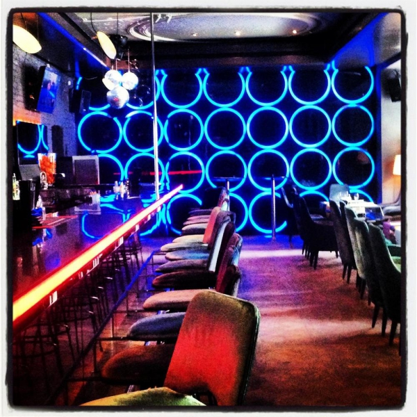 Ресторанный сервис бронирования столиков menu-rest.com - Интерьер ресторана "Barrel"