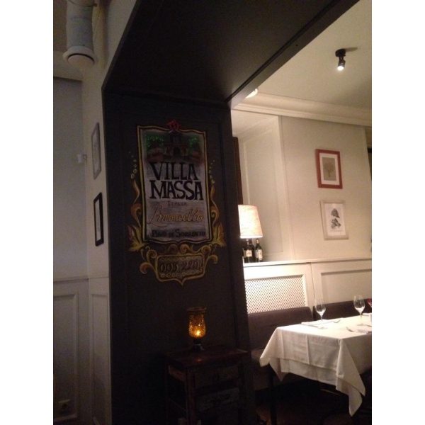 Ресторанный сервис бронирования столиков menu-rest.com - Интерьер ресторана "Romeo`s bar & kitchen"