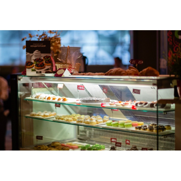 Ресторанный сервис бронирования столиков menu-rest.com - Интерьер ресторана "Romeo`s bar & kitchen"