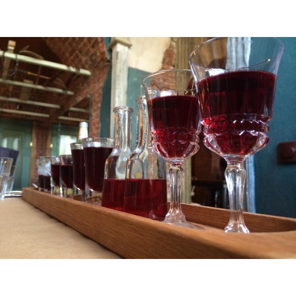 Ресторанный сервис бронирования столиков menu-rest.com - Интерьер ресторана "Бутерbrodskyбар"