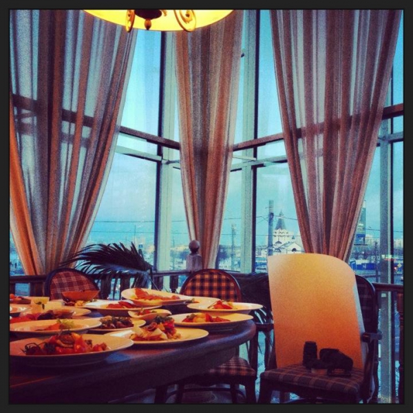 Ресторанный сервис бронирования столиков menu-rest.com - Интерьер ресторана "Новая Ялта"