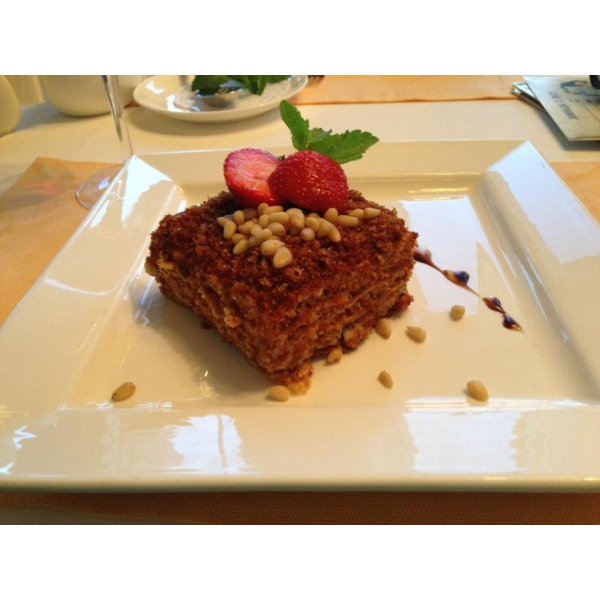 Ресторанный сервис бронирования столиков menu-rest.com - Интерьер ресторана "Новая Ялта"