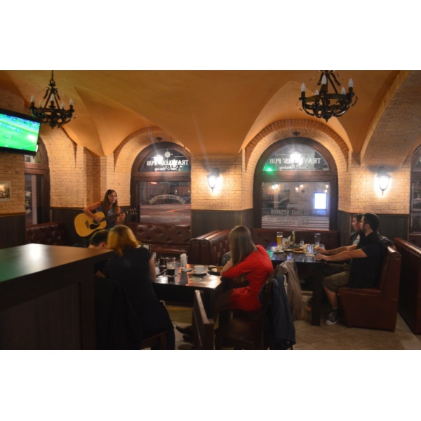 Ресторанный сервис бронирования столиков menu-rest.com - Интерьер ресторана "Travelers` Pub"