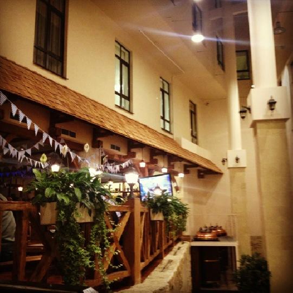 Ресторанный сервис бронирования столиков menu-rest.com - Интерьер ресторана "Bierstube"