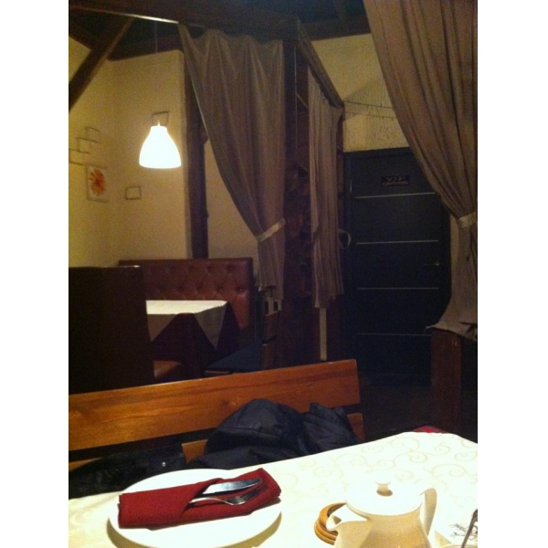 Ресторанный сервис бронирования столиков menu-rest.com - Интерьер ресторана "Долинск"