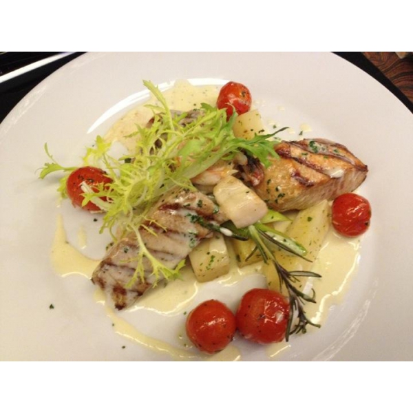 Ресторанный сервис бронирования столиков menu-rest.com - Интерьер ресторана "Metamorfos"