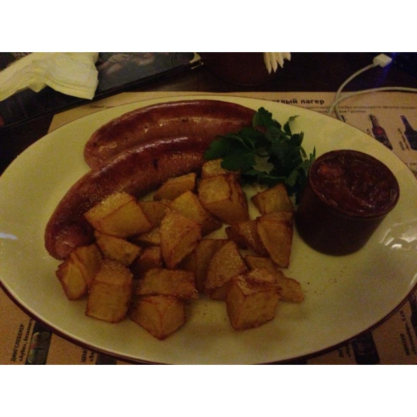 Ресторанный сервис бронирования столиков menu-rest.com - Интерьер ресторана "Jager Haus"