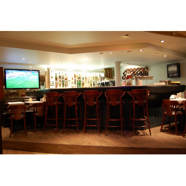 Ресторанный сервис бронирования столиков menu-rest.com - Интерьер ресторана "Суарэ"