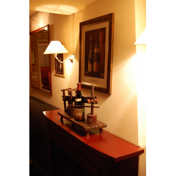 Ресторанный сервис бронирования столиков menu-rest.com - Интерьер ресторана "Суарэ"