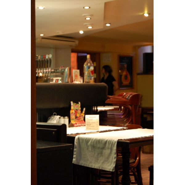 Ресторанный сервис бронирования столиков menu-rest.com - Интерьер ресторана "Суарэ"