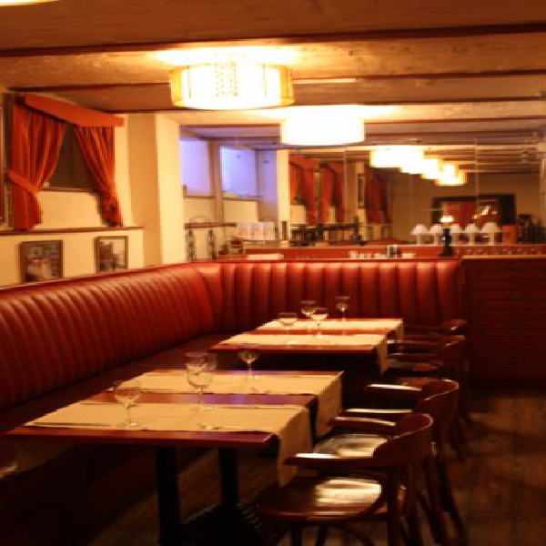 Ресторанный сервис бронирования столиков menu-rest.com - Интерьер ресторана "Суарэ"