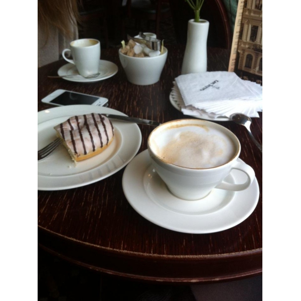 Ресторанный сервис бронирования столиков menu-rest.com - Интерьер ресторана "Зингеръ"