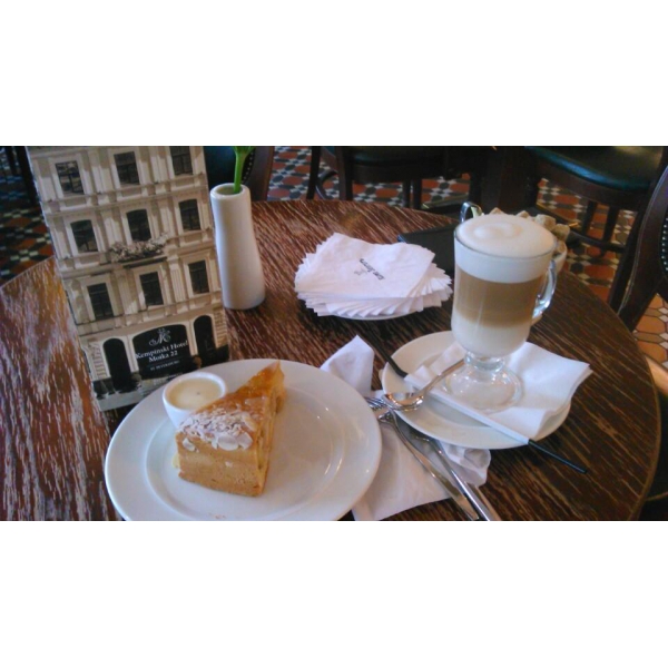 Ресторанный сервис бронирования столиков menu-rest.com - Интерьер ресторана "Зингеръ"