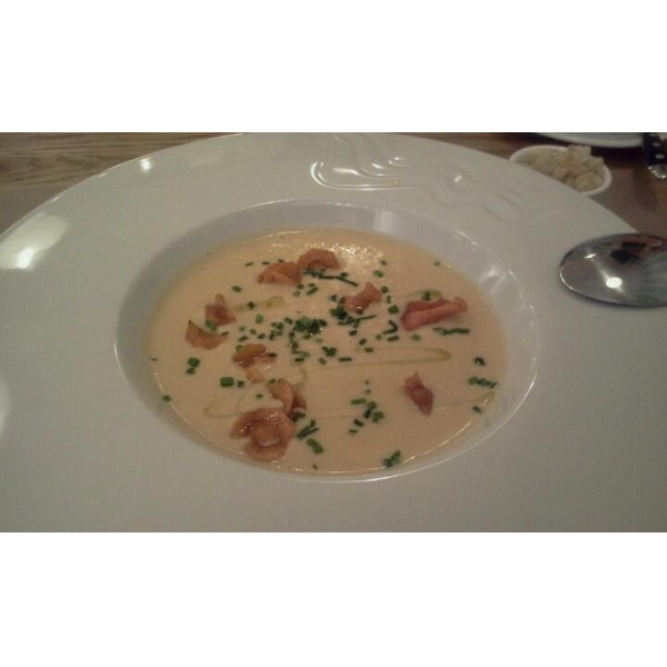 Ресторанный сервис бронирования столиков menu-rest.com - Интерьер ресторана "ЕДА и кофе"