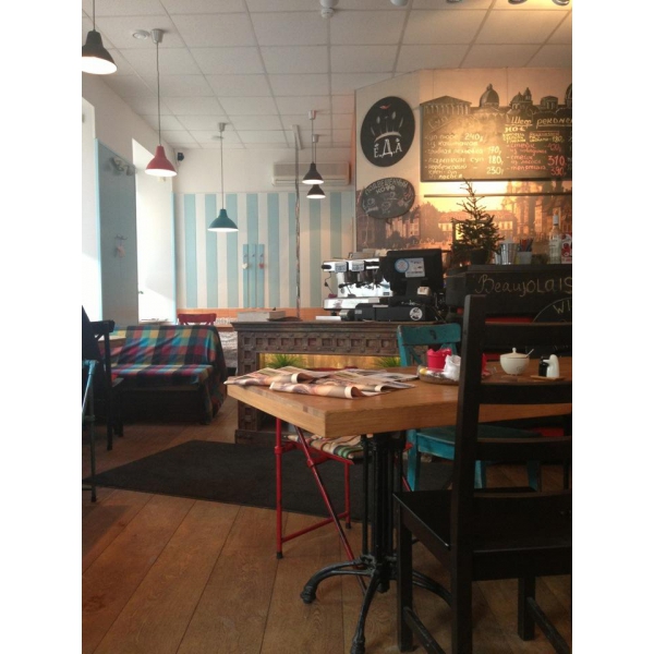 Ресторанный сервис бронирования столиков menu-rest.com - Интерьер ресторана "ЕДА и кофе"