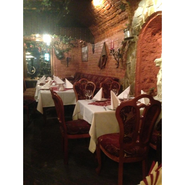 Ресторанный сервис бронирования столиков menu-rest.com - Интерьер ресторана "Киш-Миш"