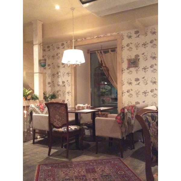 Ресторанный сервис бронирования столиков menu-rest.com - Интерьер ресторана "Мама на даче"