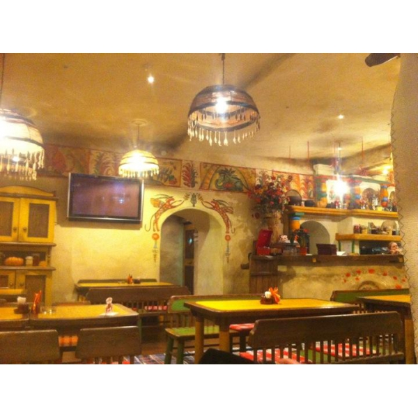 Ресторанный сервис бронирования столиков menu-rest.com - Интерьер ресторана "Пузата Хата"