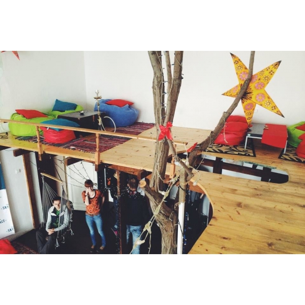 Ресторанный сервис бронирования столиков menu-rest.com - Интерьер ресторана "ПОДНЕБЕСНАЯ"