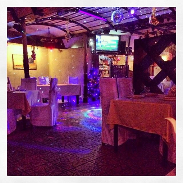 Ресторанный сервис бронирования столиков menu-rest.com - Интерьер ресторана "Бархан"