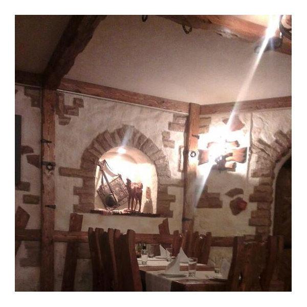 Ресторанный сервис бронирования столиков menu-rest.com - Интерьер ресторана "Старый Баку"