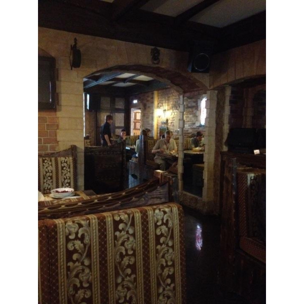 Ресторанный сервис бронирования столиков menu-rest.com - Интерьер ресторана "Манилов"