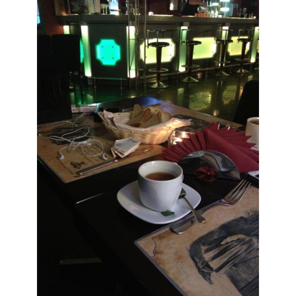 Ресторанный сервис бронирования столиков menu-rest.com - Интерьер ресторана "Манилов"