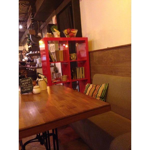 Ресторанный сервис бронирования столиков menu-rest.com - Интерьер ресторана "ЕДА и кофе"