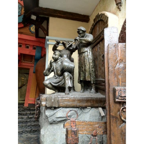 Ресторанный сервис бронирования столиков menu-rest.com - Интерьер ресторана "Генацвале"