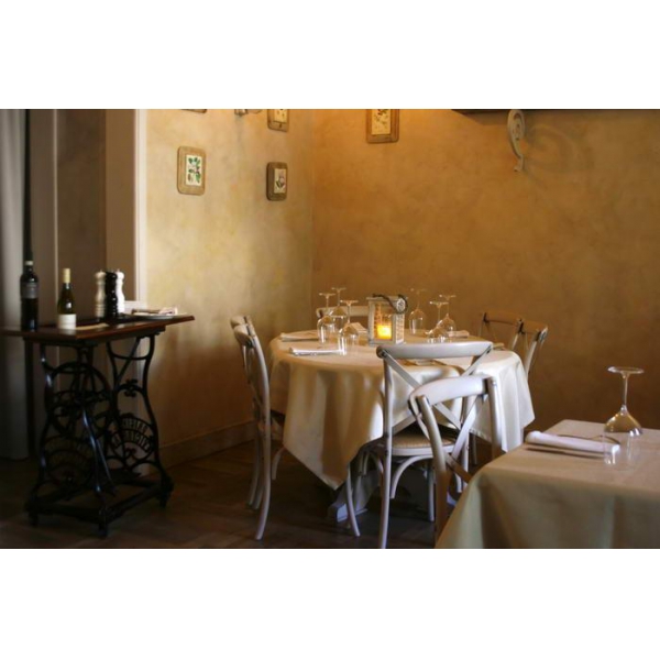 Ресторанный сервис бронирования столиков menu-rest.com - Интерьер ресторана "Est!Сafe"