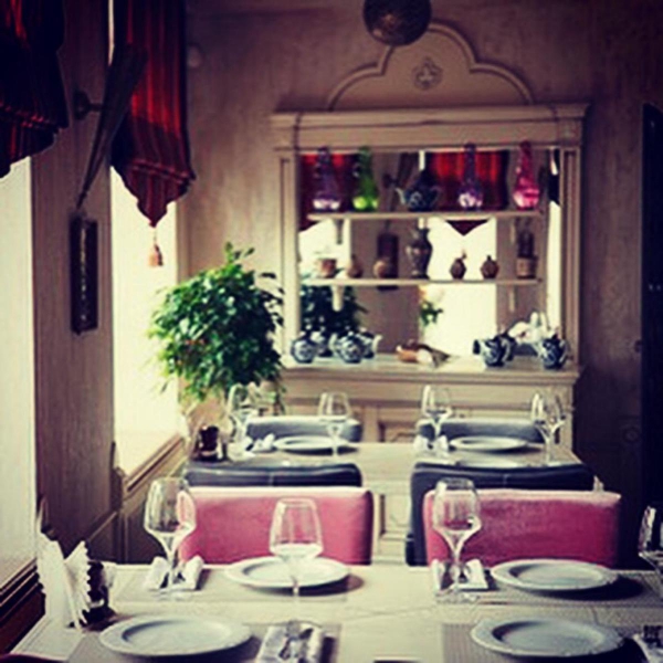 Ресторанный сервис бронирования столиков menu-rest.com - Интерьер ресторана "Баязет"