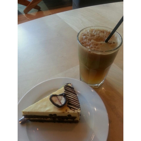 Ресторанный сервис бронирования столиков menu-rest.com - Интерьер ресторана "Marketplace"