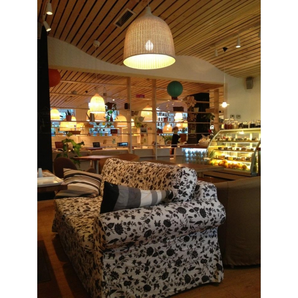 Ресторанный сервис бронирования столиков menu-rest.com - Интерьер ресторана "Marketplace"