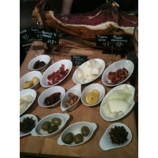 Ресторанный сервис бронирования столиков menu-rest.com - Интерьер ресторана "Marketplace"