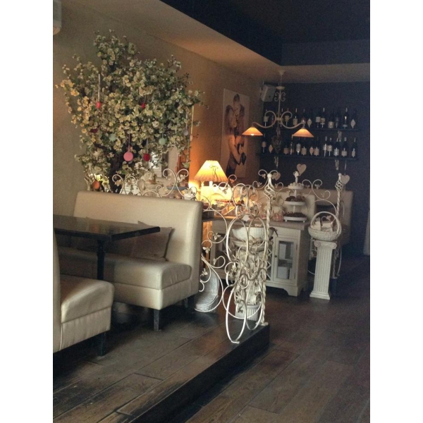 Ресторанный сервис бронирования столиков menu-rest.com - Интерьер ресторана "Счастье"